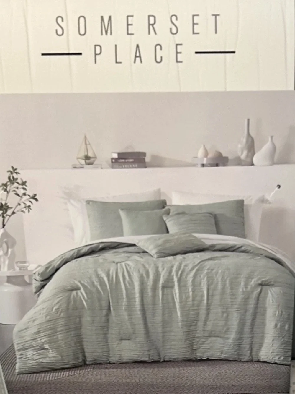 Somerset Place Green King 10 Piece Comforter Set New with Tags 104”x90”